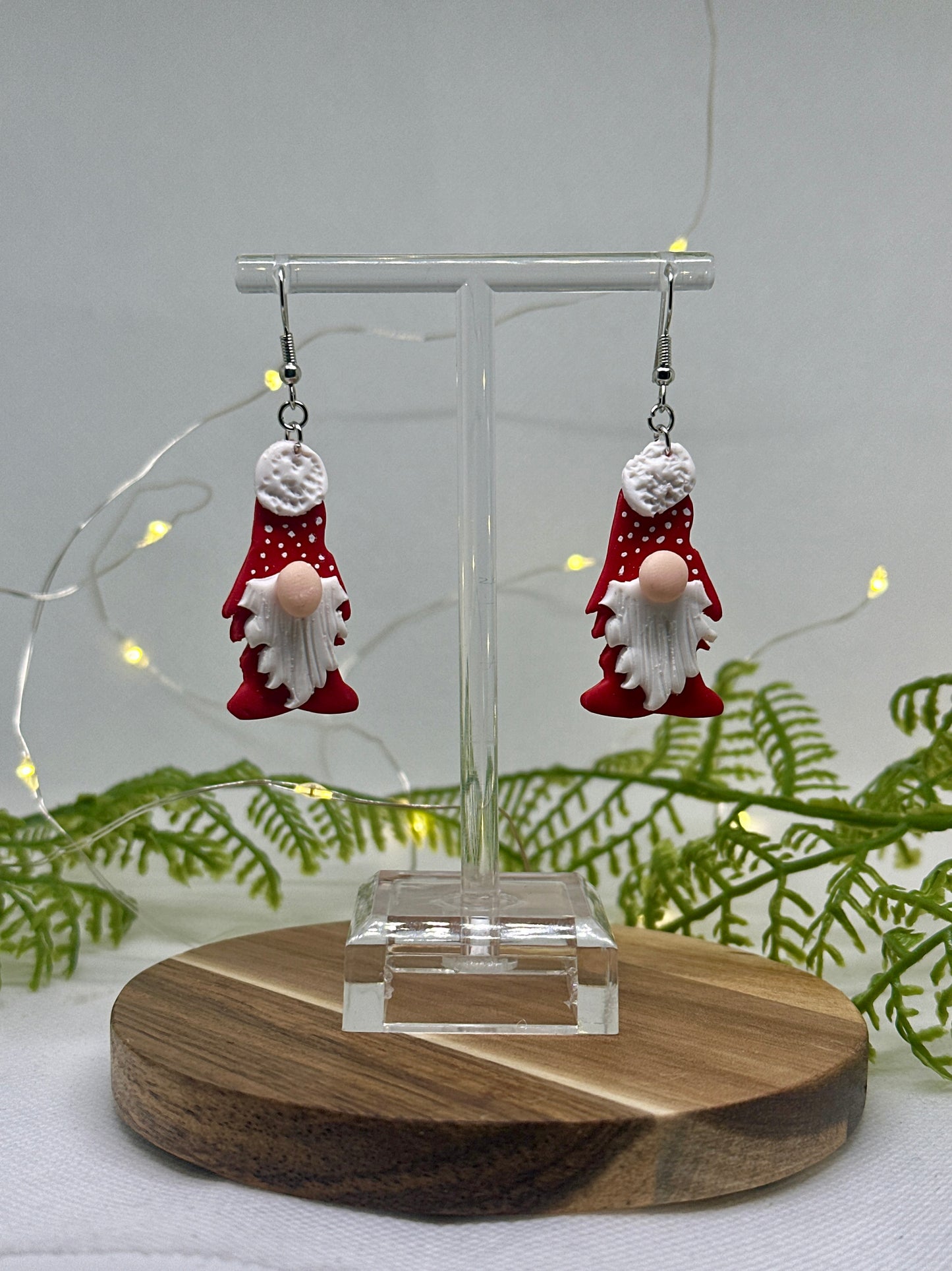 Adorable Christmas Gnome Earrings – Festive & Fun Holiday Style